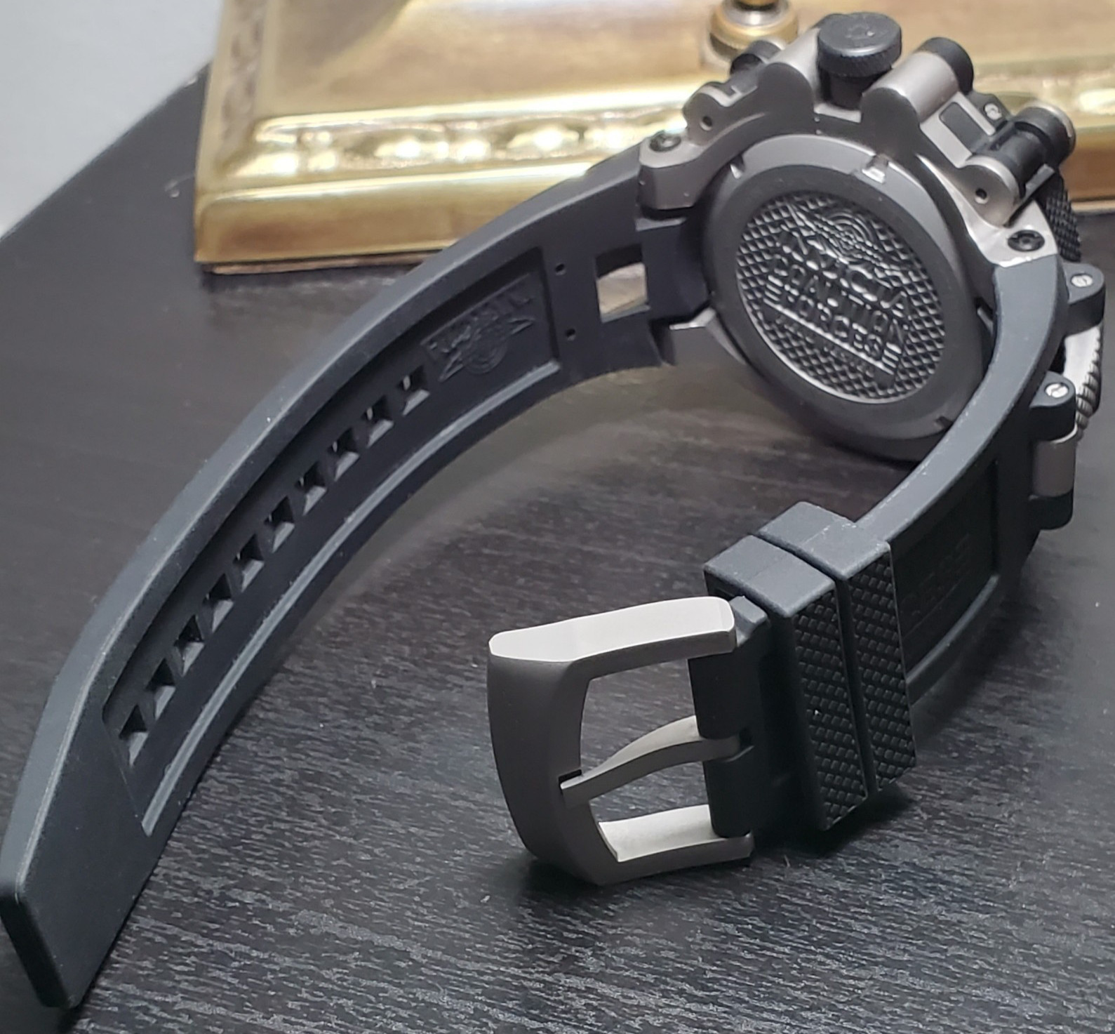 INVICTA COALITION FORCES TRIGGER MODEL No. 0956, 55mm, SWISS TITANIUM WATCH