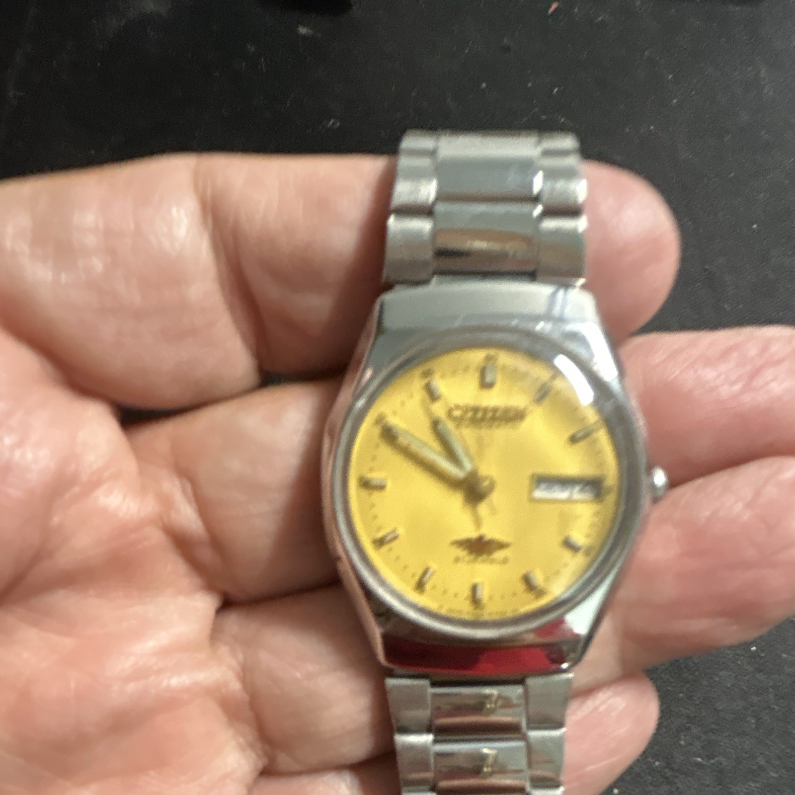 Citizen Eagle 7 Men’s Vintage Automatic 21 Jewels Day/Date Gold Dial SS 36-39mm