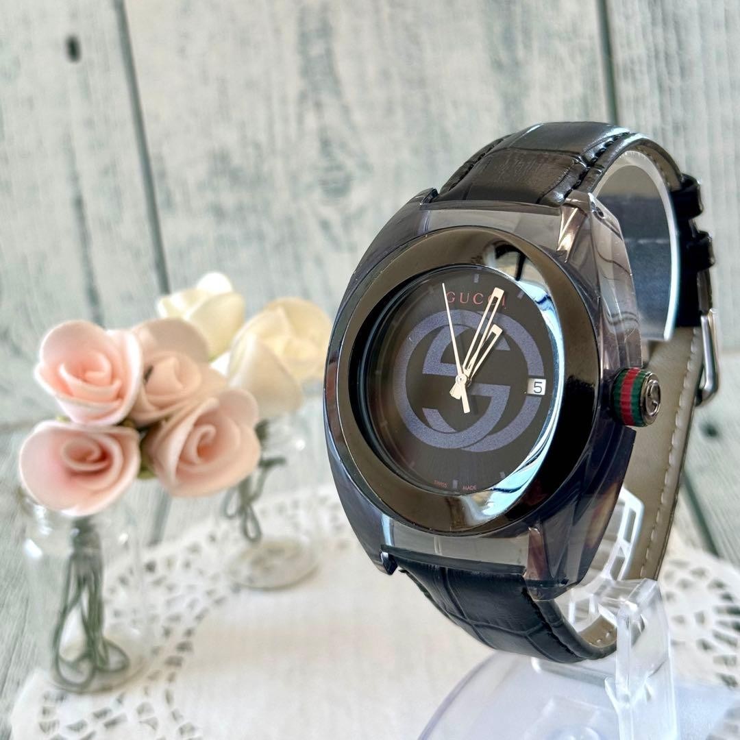 GUCCI 137.1 SYNC Watch in Black Used