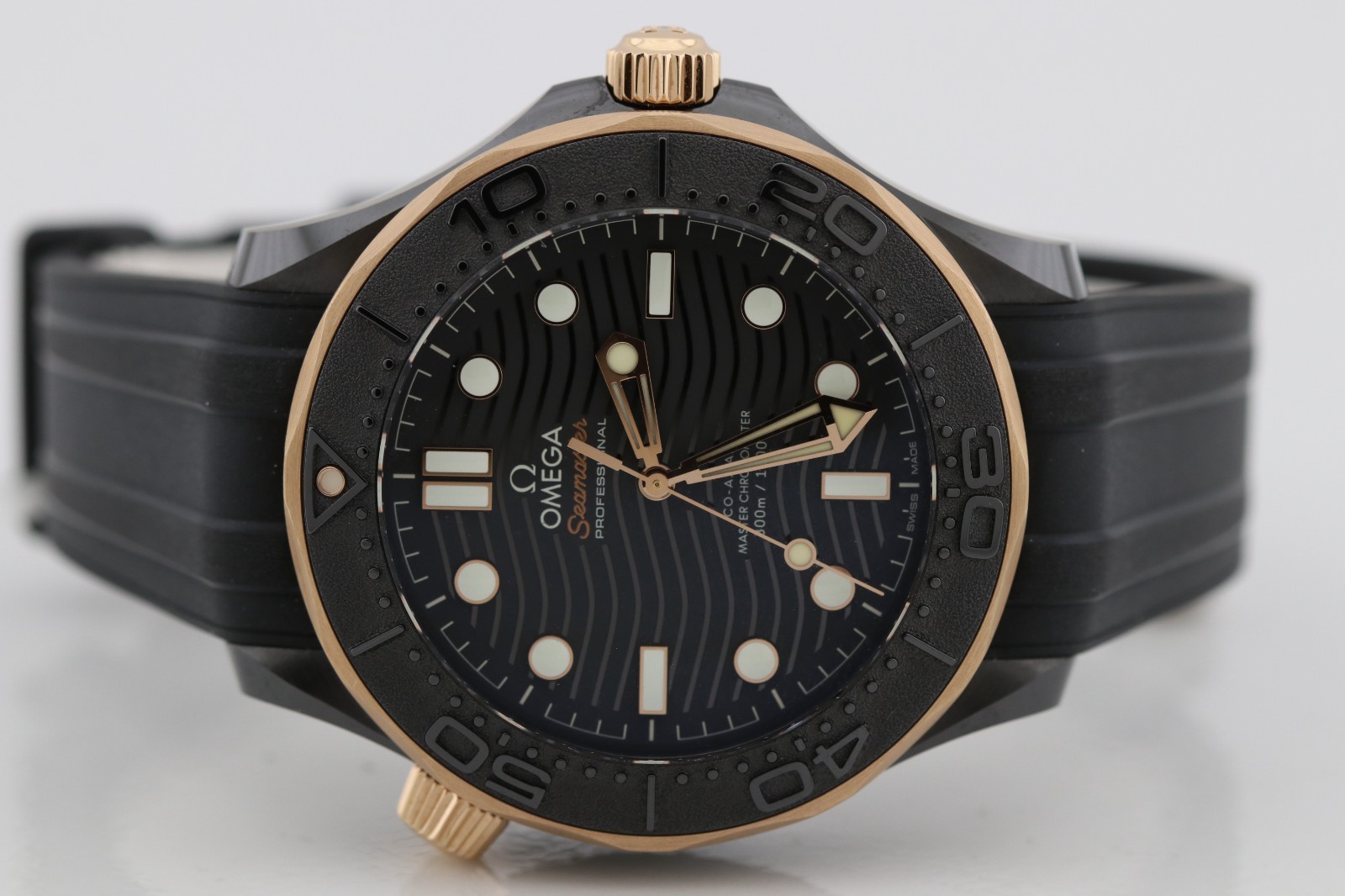 Omega Seamaster Diver 300m Black Ceramic RG 43.5mm Watch 210.62.44.20.01.001