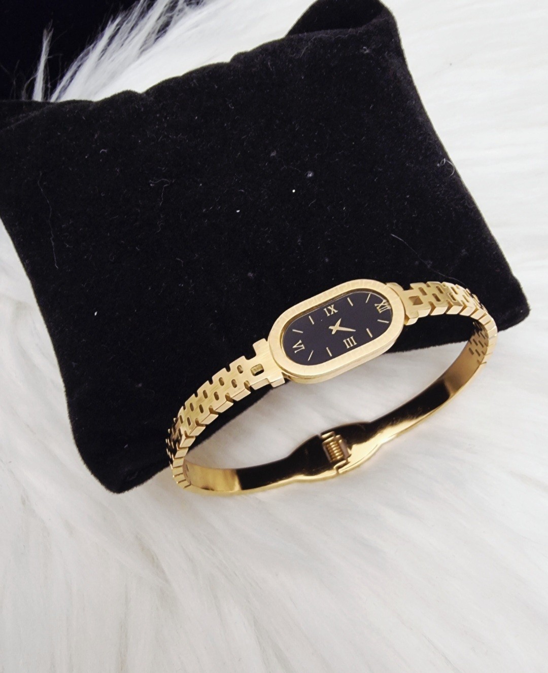 Cuff Bangle Bracelet Watch Style Face New 2026 Elegant