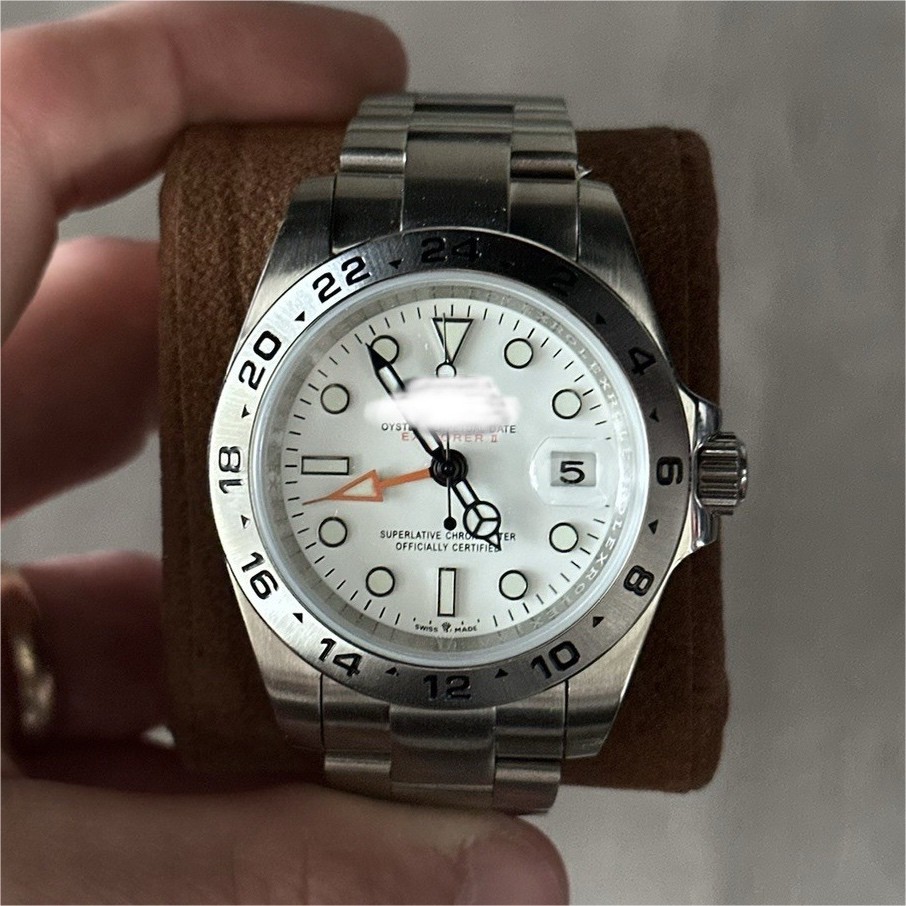 Unbranded Replica Watch