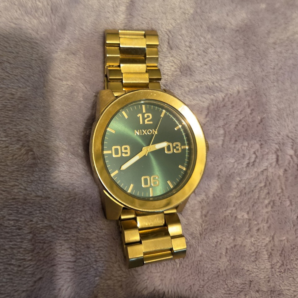 Nixon The Corporal Men’s Quartz Analog Watch Green Dial Gold SS Bracelet 100m
