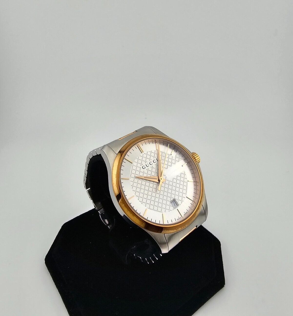 Gucci G-Timeless Men’s Silver Dial Two-Tone Stainless Steel Watch – YA126473
