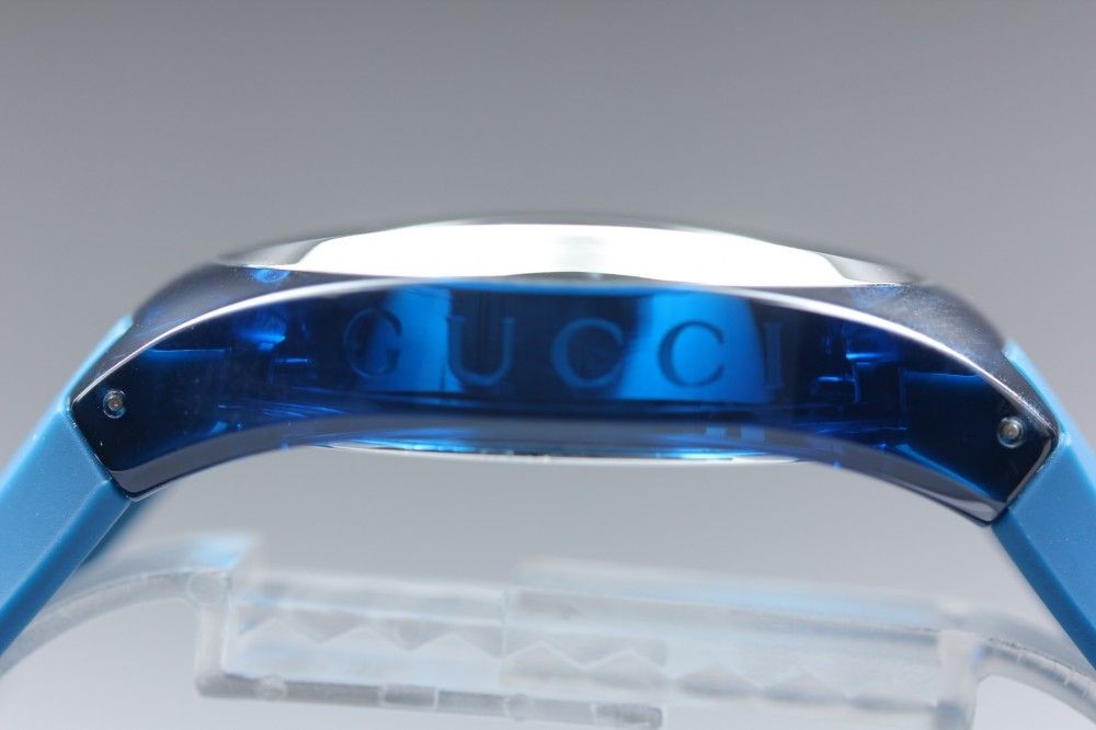 Functional GUCCI Sync YA137104A 137.1 blue date bracelet original box manual qua