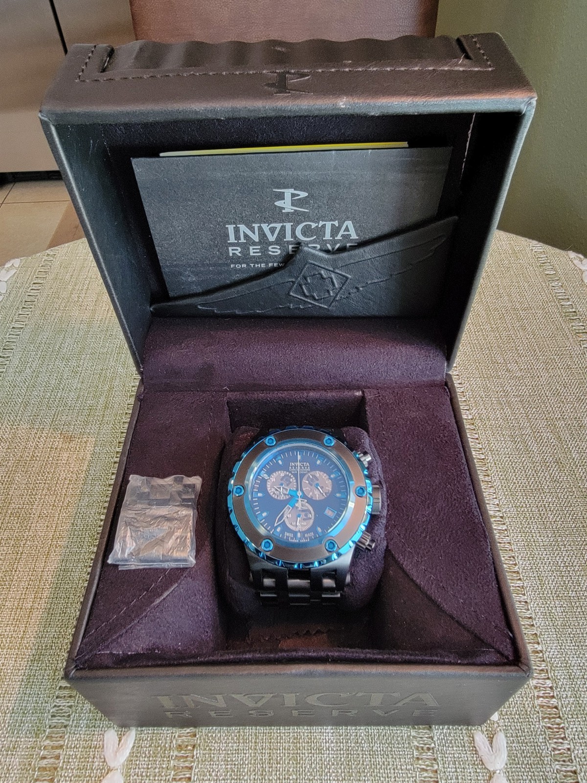 Invicta Reserve Collection Subaqua Model #15096 Swiss Made Flame Fusion Crystal