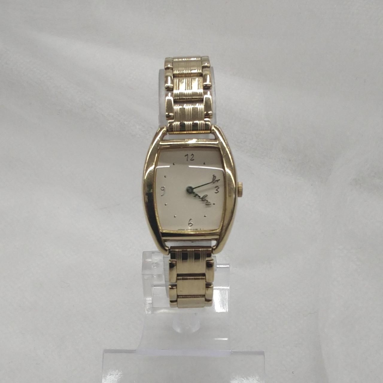 AGNES B. Quartz V700-5110 Used