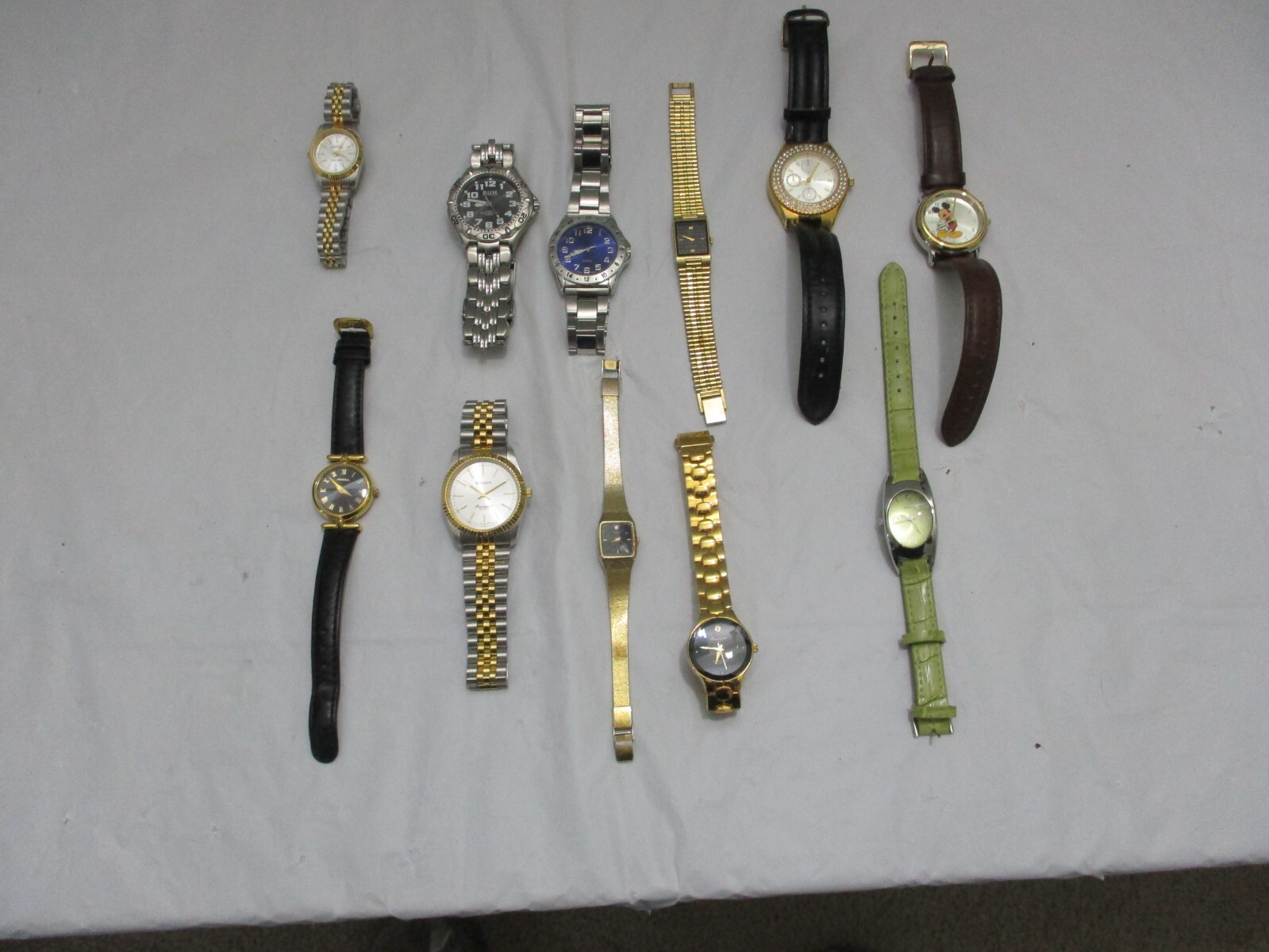 11- Men & Women Lot of Watches BUM Gruen Fossil Disney and Others PARTS ONLY