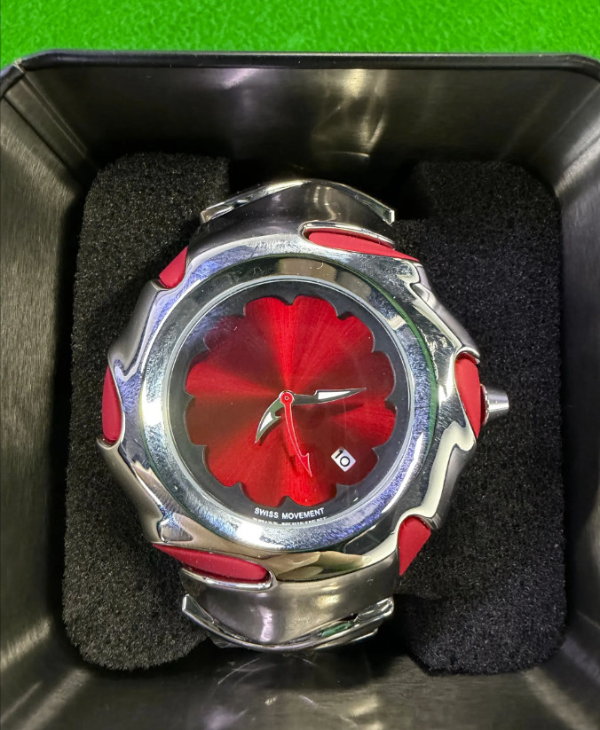 Alien Blade Naruto Silver Red Watch (Similar to Oakley Blade!) New In Metal Box