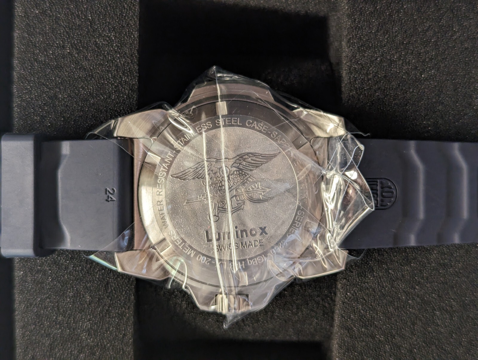 NEW Luminox Navy Seal 200m Dive Sapphire Blue Dial / Blue Band Watch XS.3253