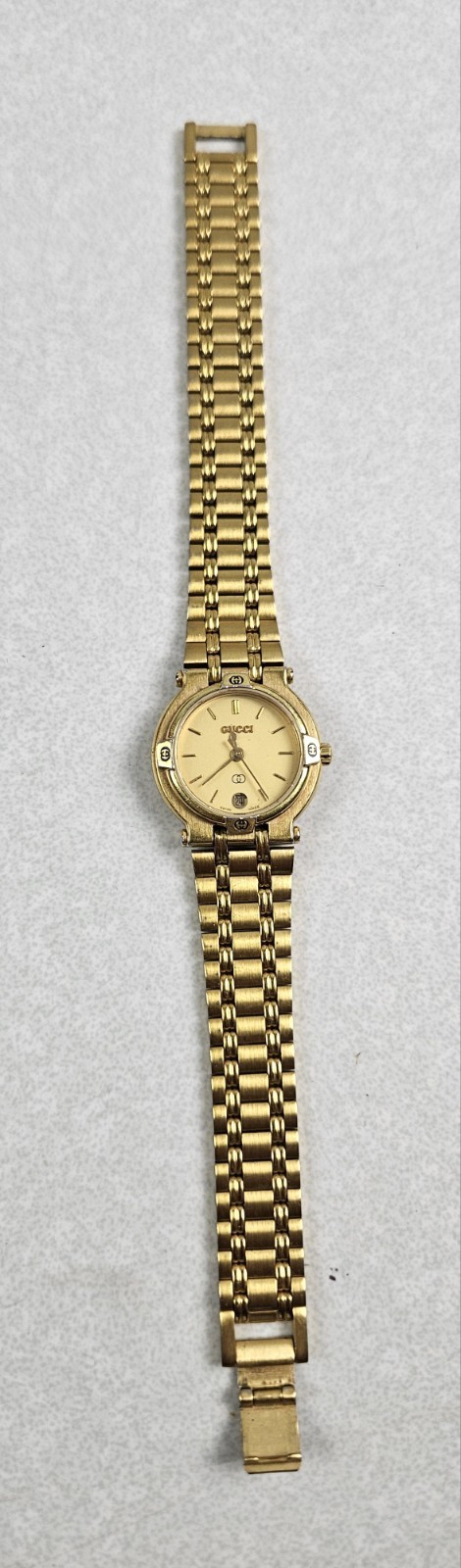Gucci 9200L Ladies Watch