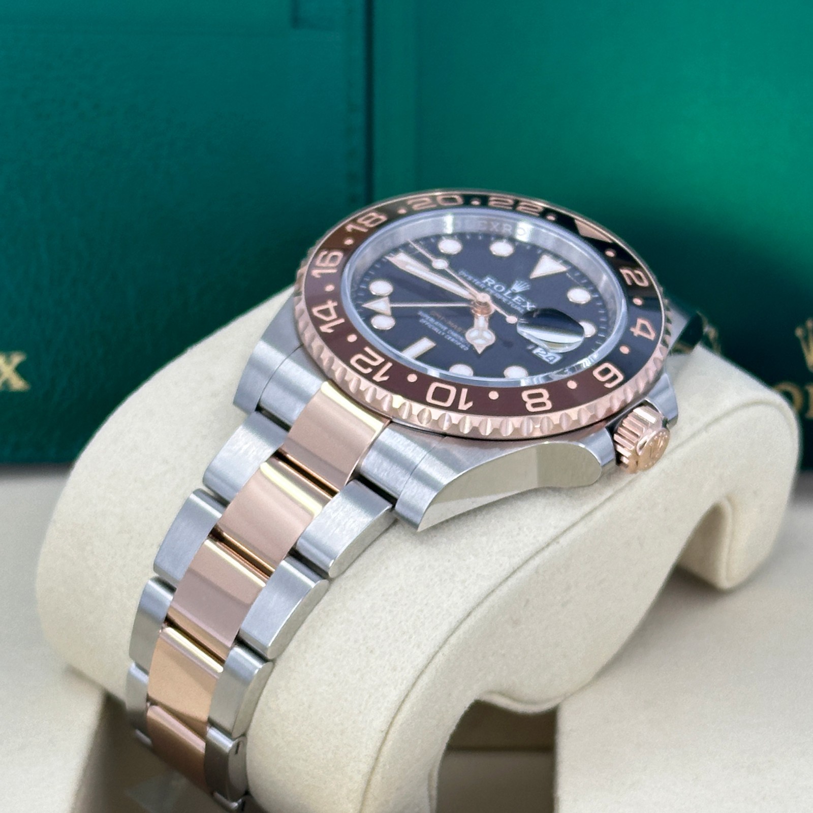 Rolex GMT-Master II ROOTBEER, Black Dial 40mm, Oyster 126711CHNR-0002 Mint 2024