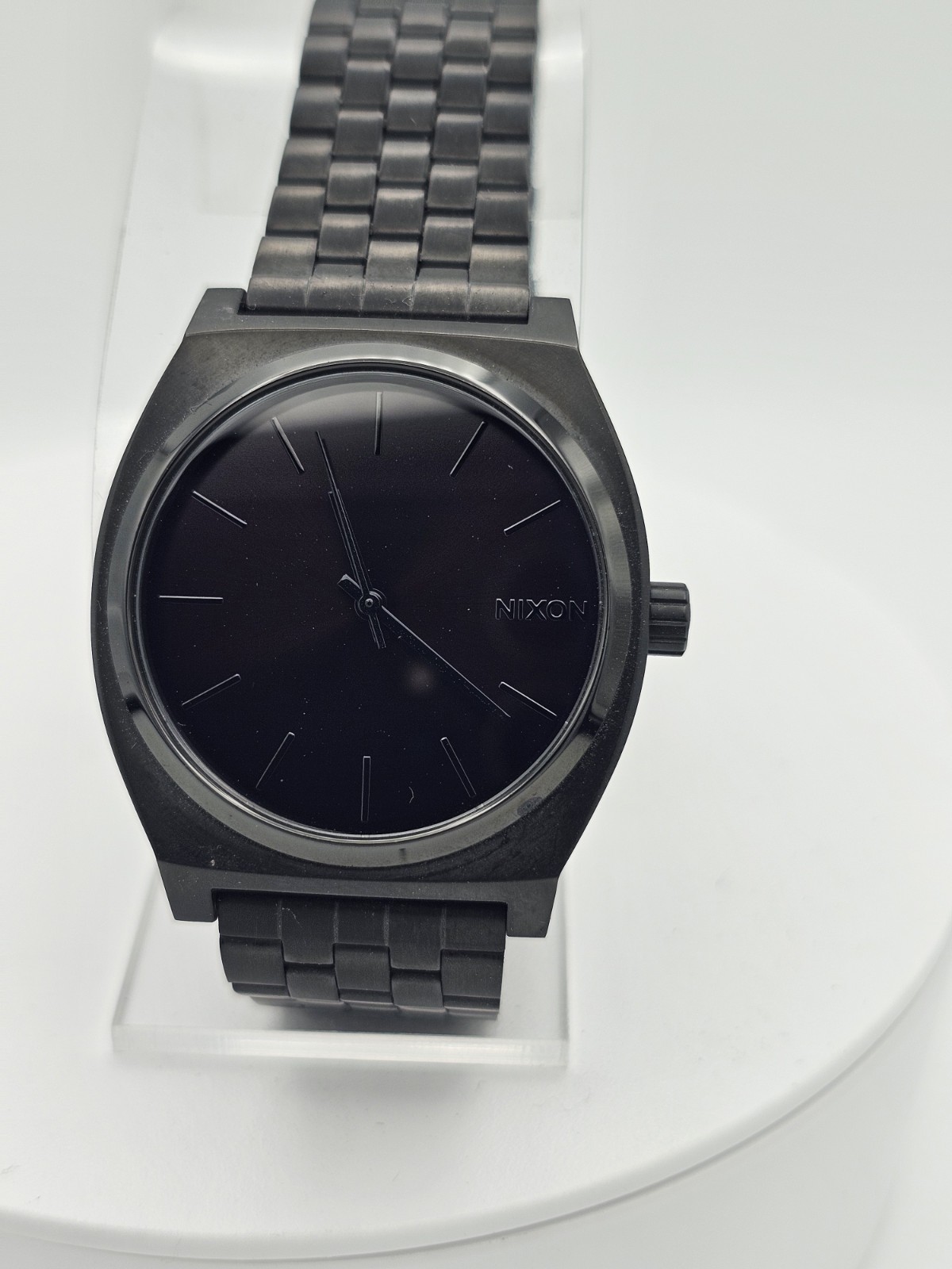 Nixon Minimal Time Teller Quartz Black Dial/Bracelet 100m 36.8mm