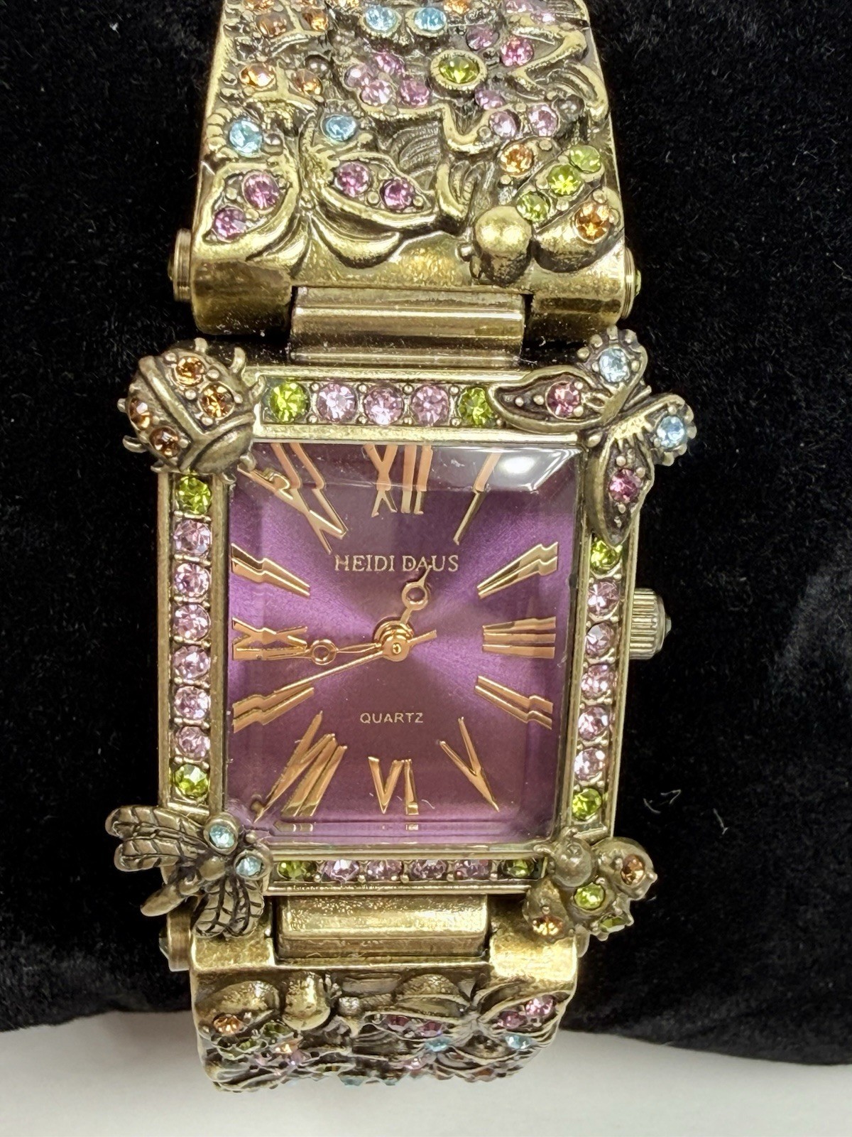 VTG Heidi Daus Rhinestone Hinged Bangle Watch B8320 New Battery
