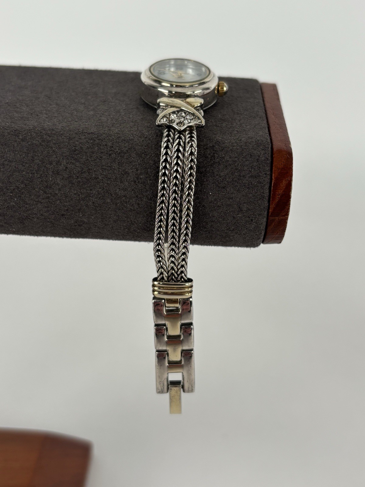 Wincci 18mm Sterling Silver Plated Quartz Watch w/Bracelet & New Battery