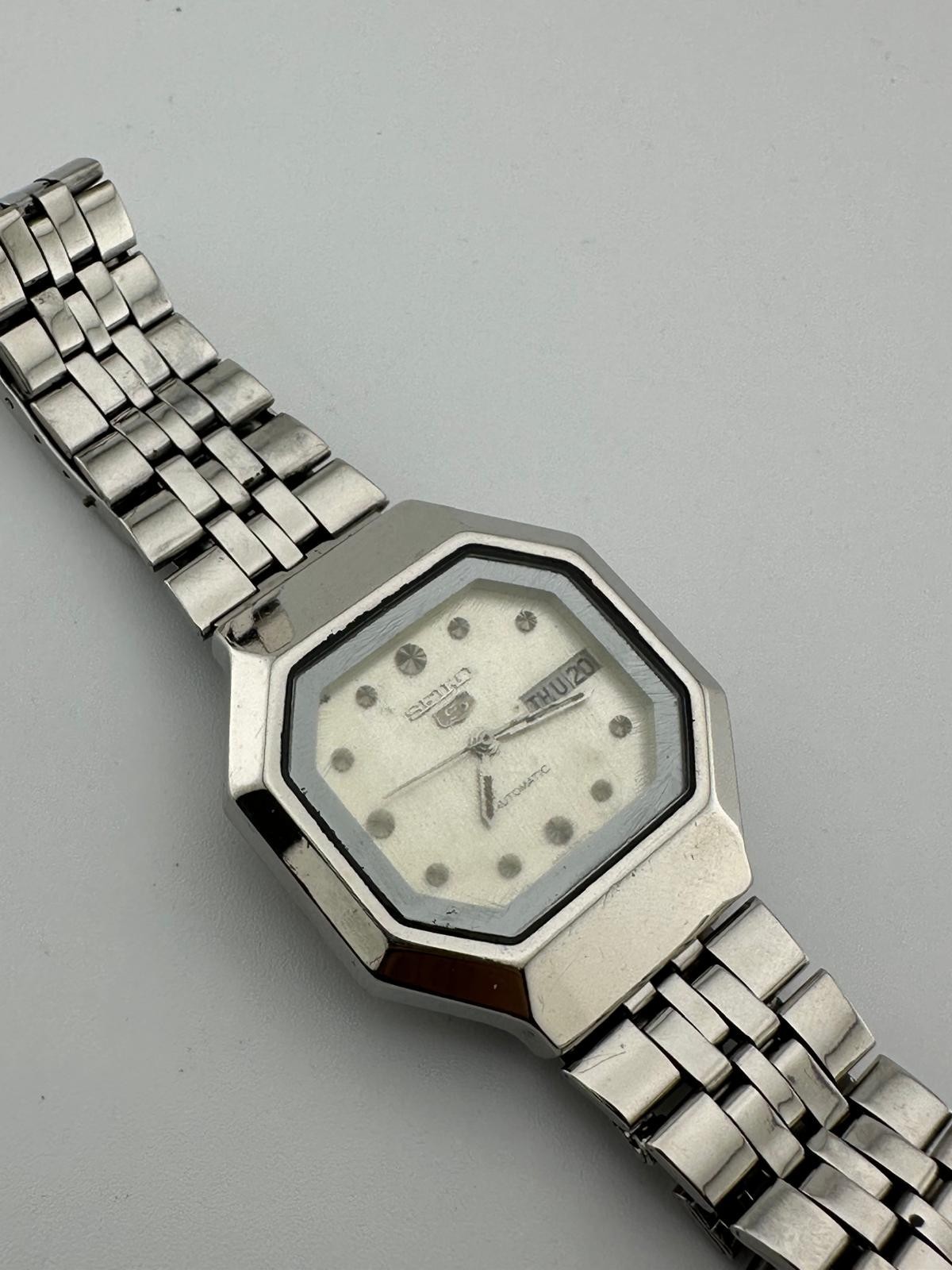 Vintage Seiko 5 Automatic Authentic Japan Made Men’s Wrist Watch