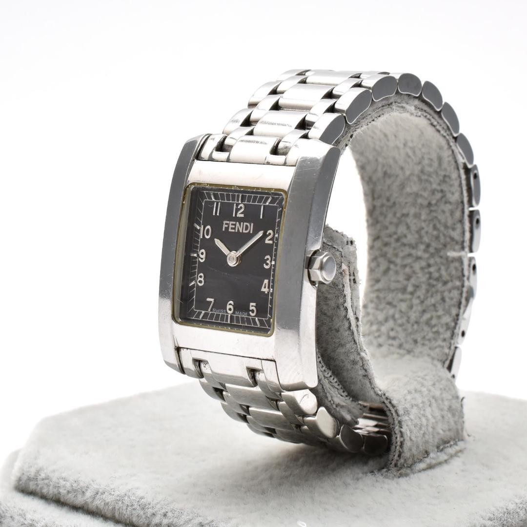 Fendi Ladies Black Square Quartz Wristwatch Japan Used 0711254