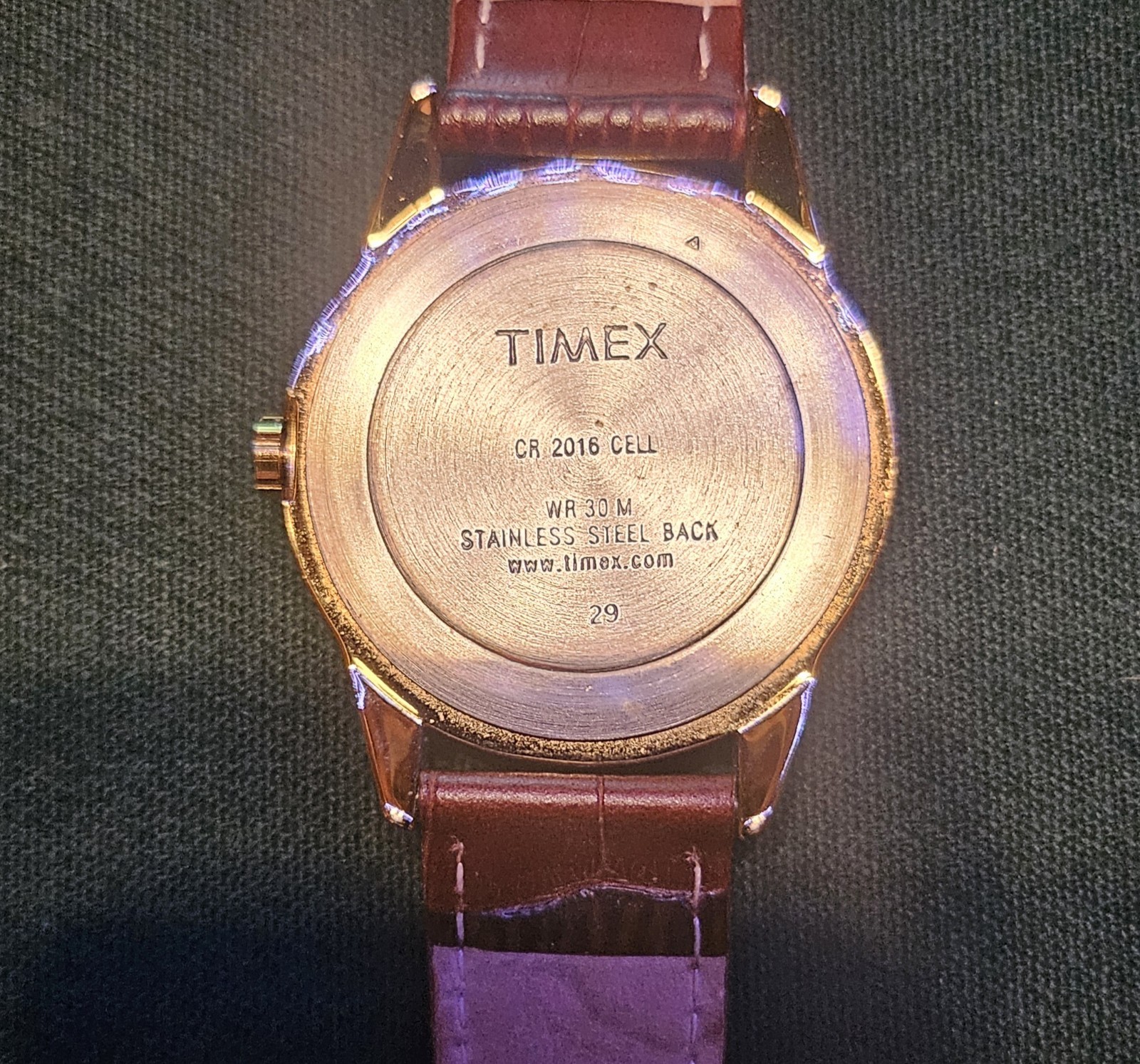 Timex Indiglo Quartz Day/Date White Dial Brown Leather Strap Watch 30m WR