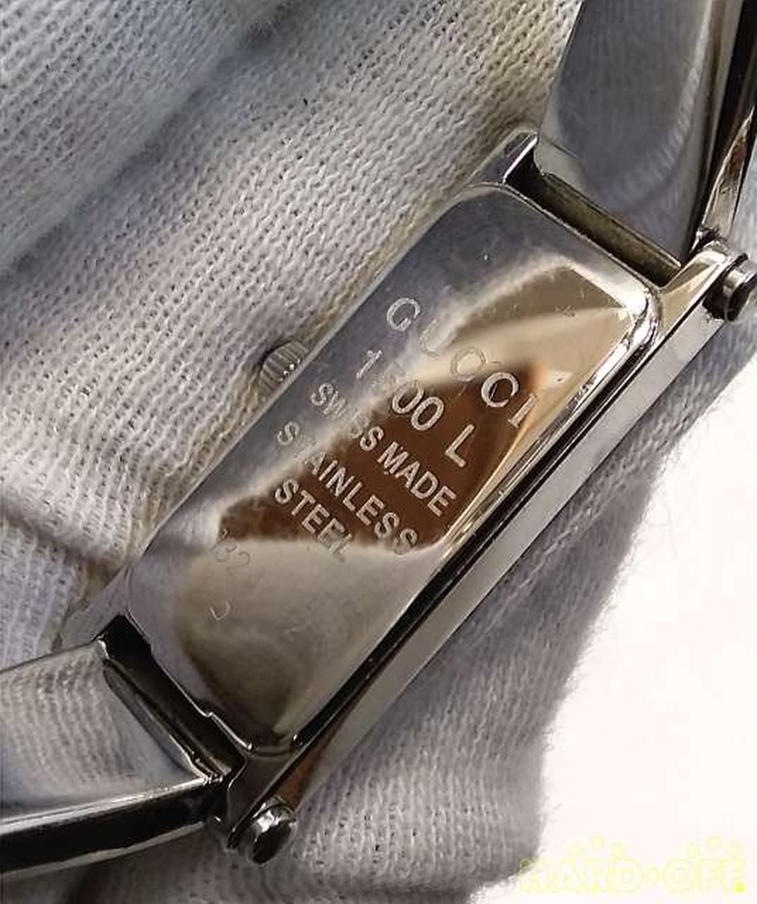 Gucci Bangle Watch 1500l Used