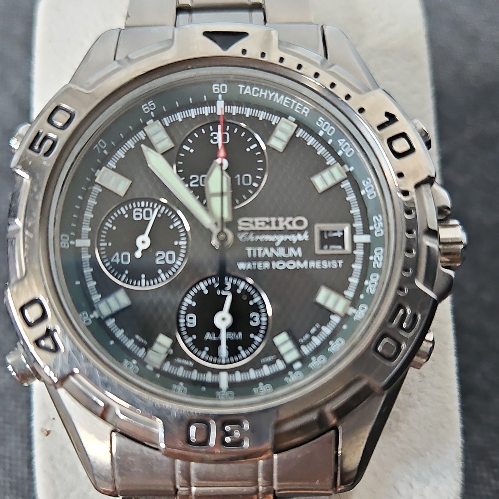 Seiko Chronograph Men’s Titanium Quartz 7T32-7H40 Black Dial
