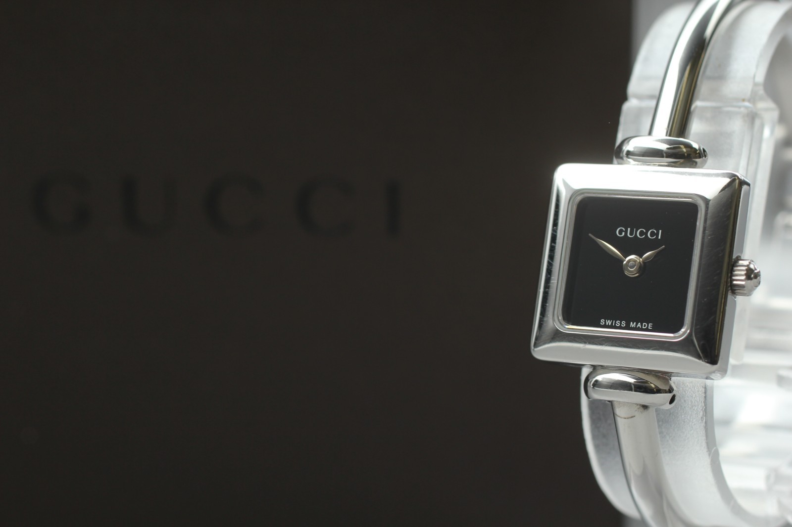 Vintage 【N MINT ｗ/Case】 Gucci 1900L Black Dial Quartz Women’s Watch from JAPAN