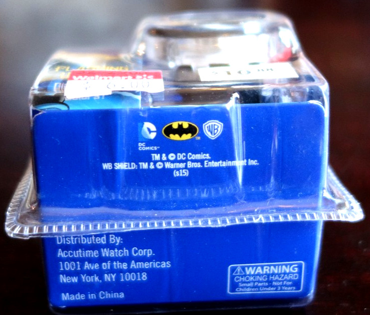 DC Comics BATMAN Flashing Watch ACCUTIME Dial Changes Color NEW BAT9015