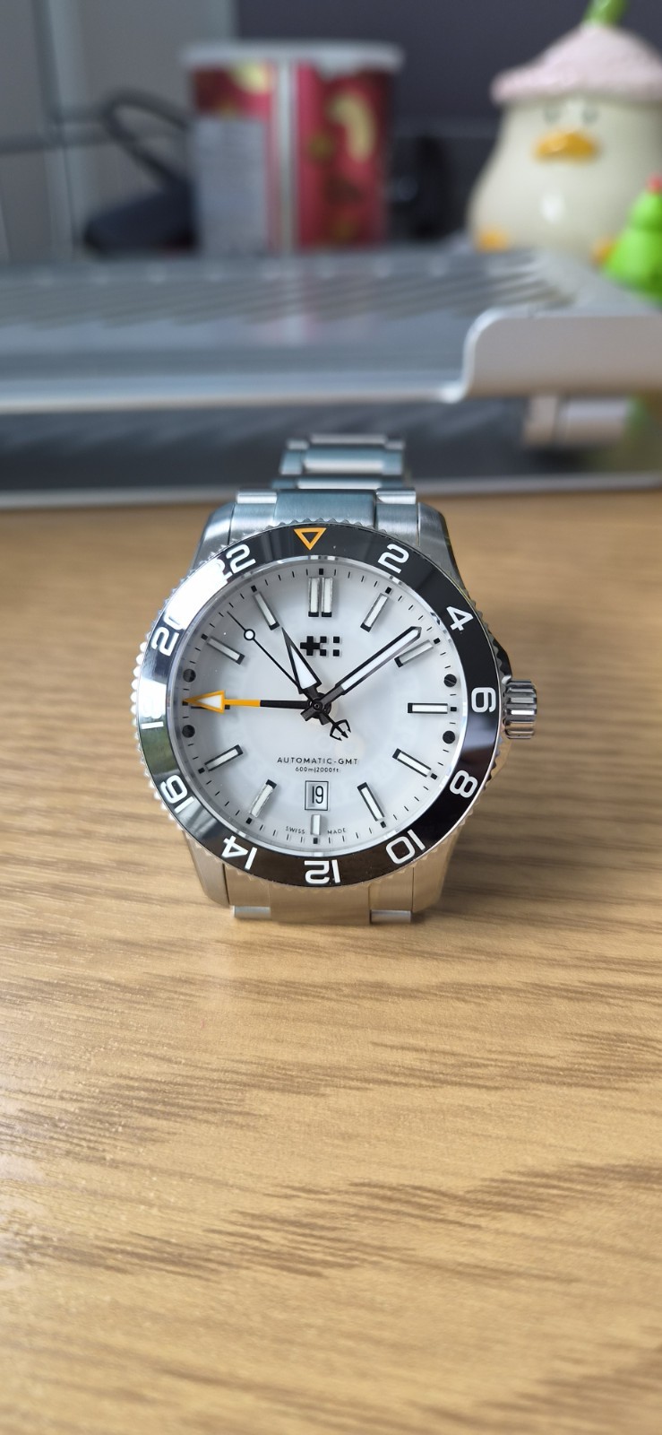 42mm Christopher Ward C60 Trident Pro Anthropocene – GMT with box and papers.
