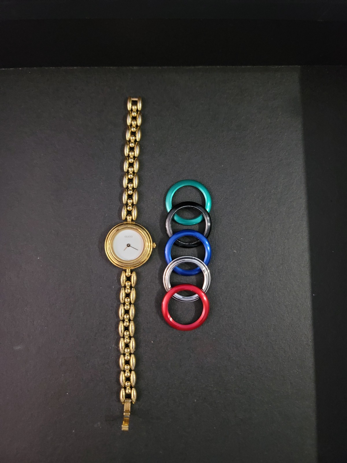 Vintage Gucci 11/12.2 Interchangeable Bezel Watch w/ 6 Swiss Made Bezels