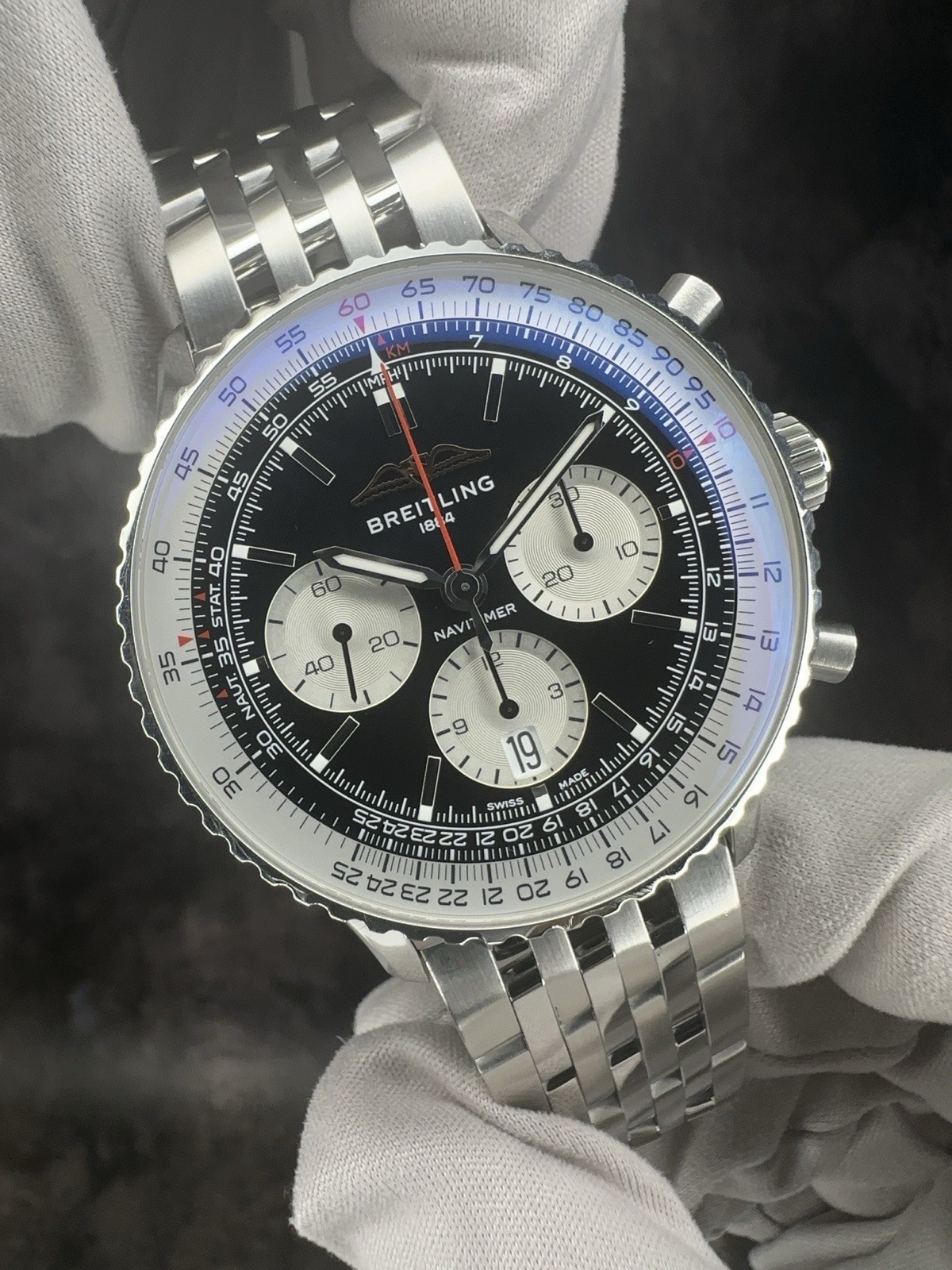 2024 Breitling Navitimer AB0138 43mm Black Dial Stainless Steel Automatic B&P