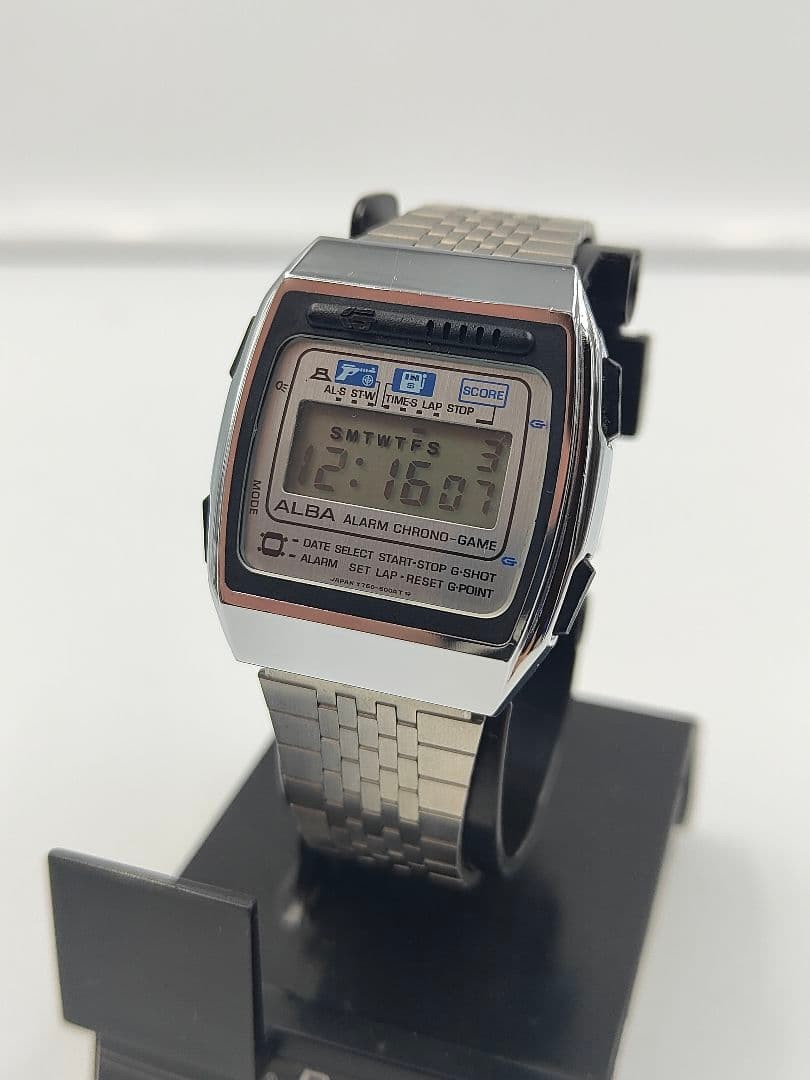 Vintage Rare ALBA GAME Y760 5000 digital wristwatch