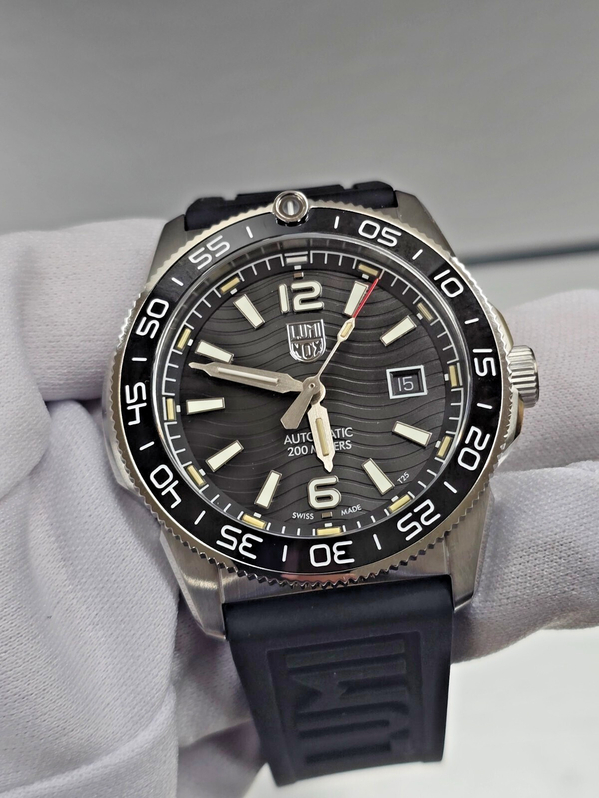 LUMINOX Pacific Diver Automatic 42mm Men’s Dive Watch XS.3101