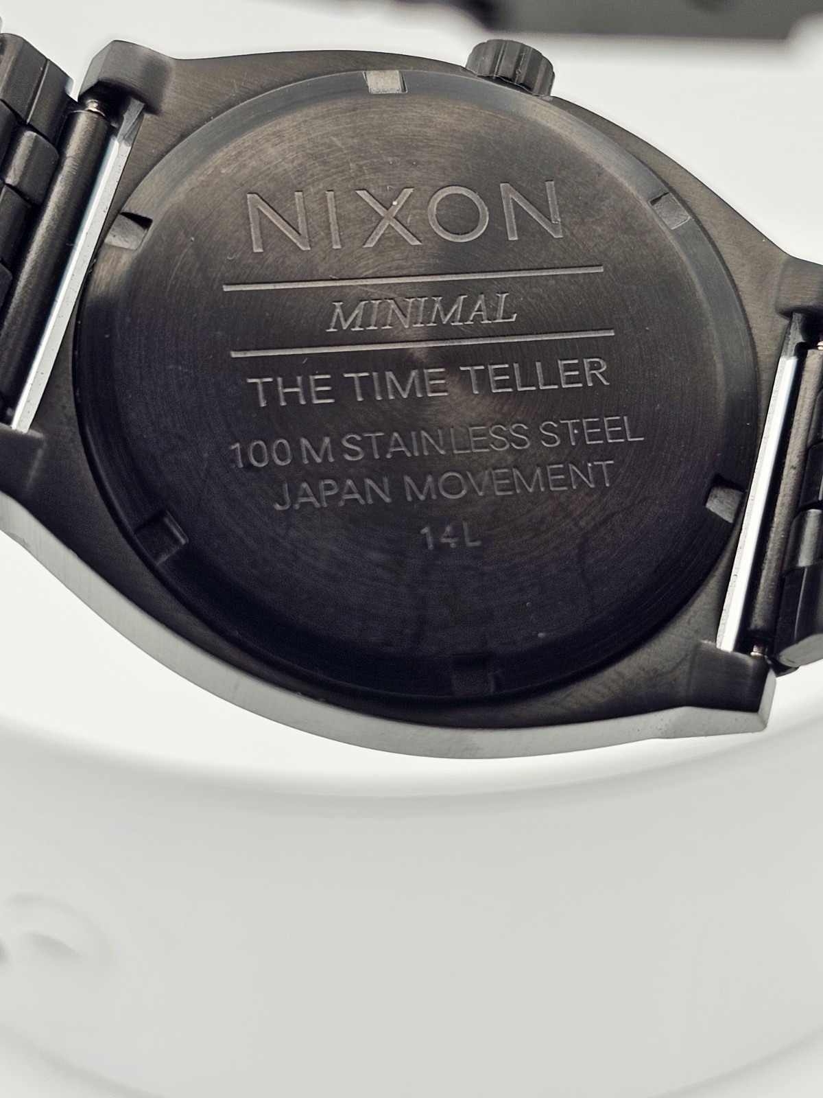 Nixon Minimal Time Teller Quartz Black Dial/Bracelet 100m 36.8mm
