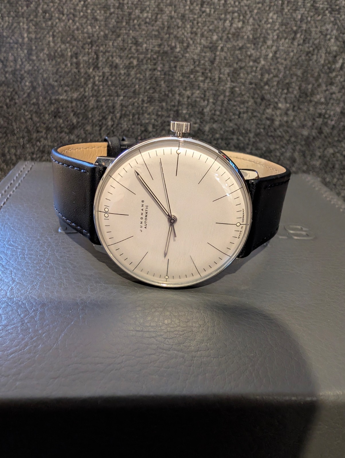 Junghans – Max Bill (Automatic) – 27/3501.04 – 38mm