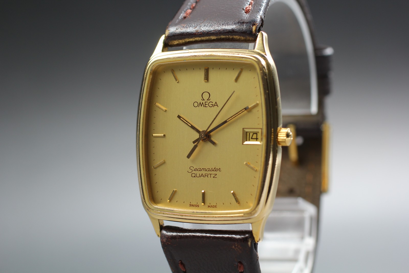 Vintage OMEGA Seamaster Cal.1430 Ref.196.0265 Men’s Quartz Watch 28mm From JAPAN