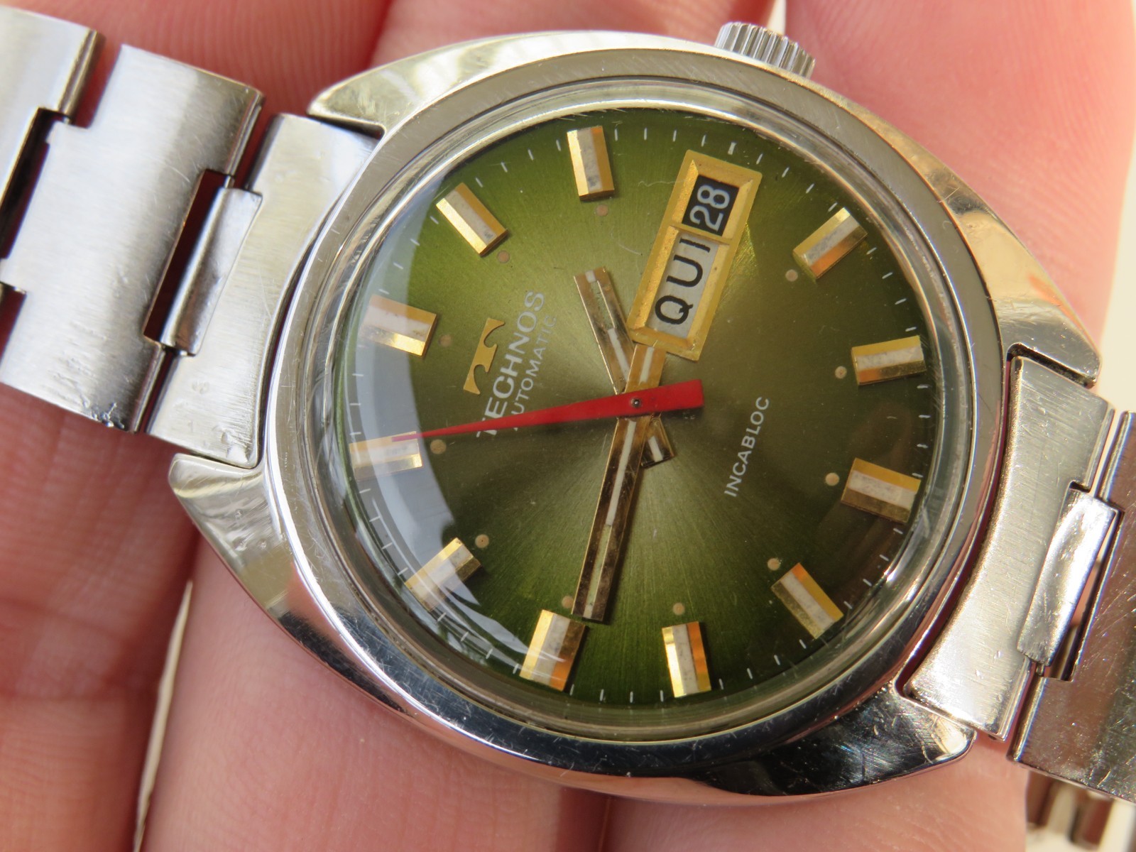Vintage men’s automatic wristwatch TECHNOS ETA 2789 Green dial works