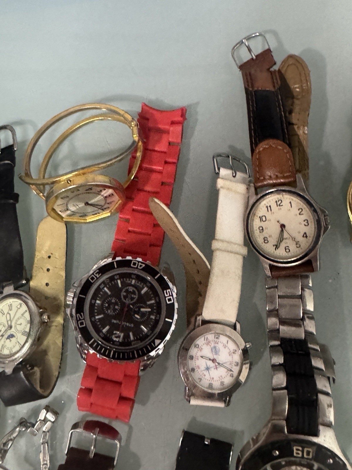 Large Watch Lot Untested 34 Watches