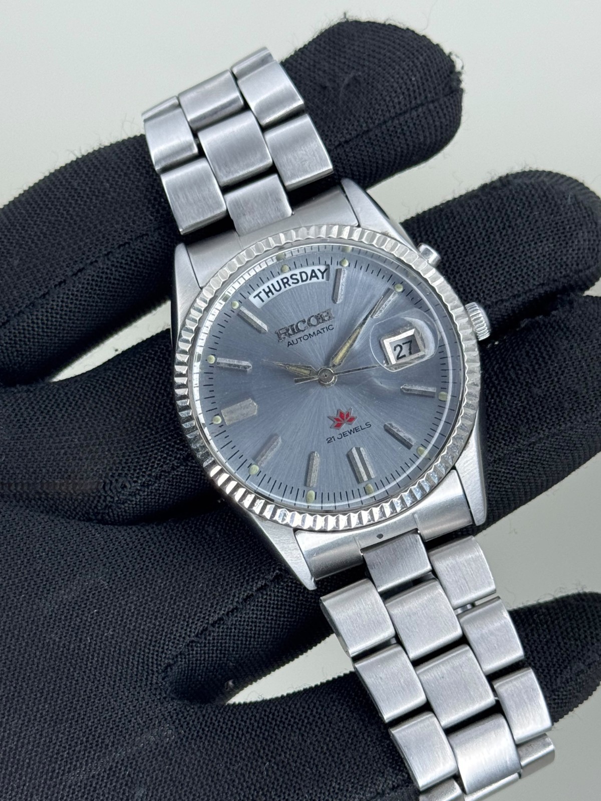 Vintage Ricoh Automatic 21 Jewels Day Date Blue Dial Men’s Watch Japan Runs