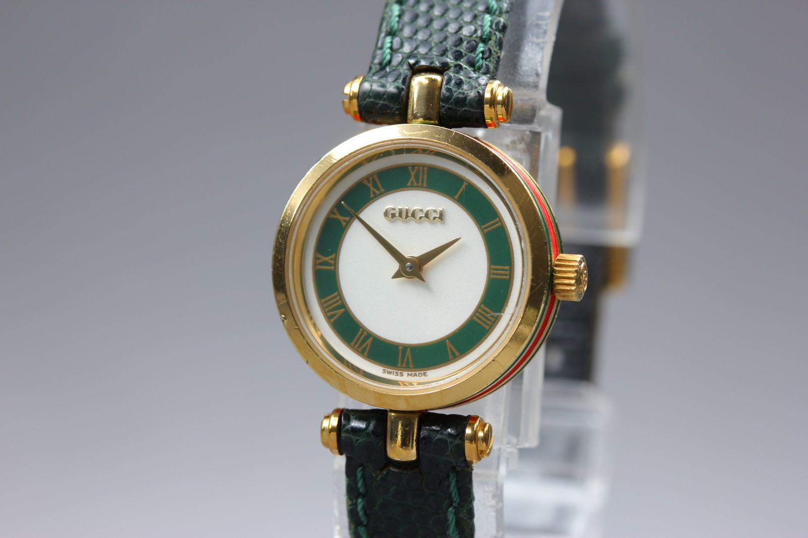 [Exc+5] GUCCI 2000L Green And White Dial Quartz Woman’s Watch JAPAN