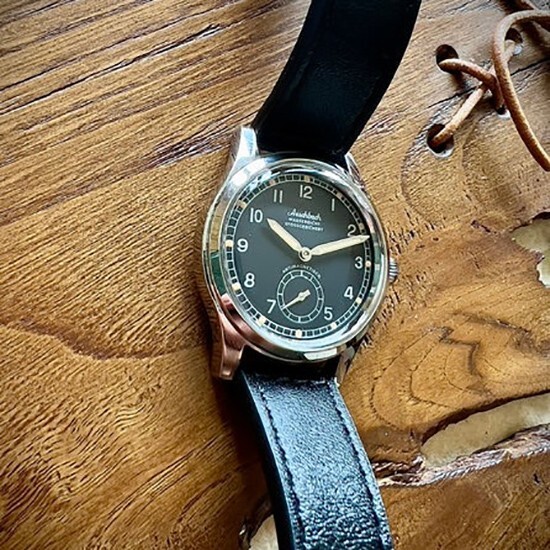MWC Aeschbach WW2 Automatico Acciaio Nero Pelle Militare Orologio Uomo