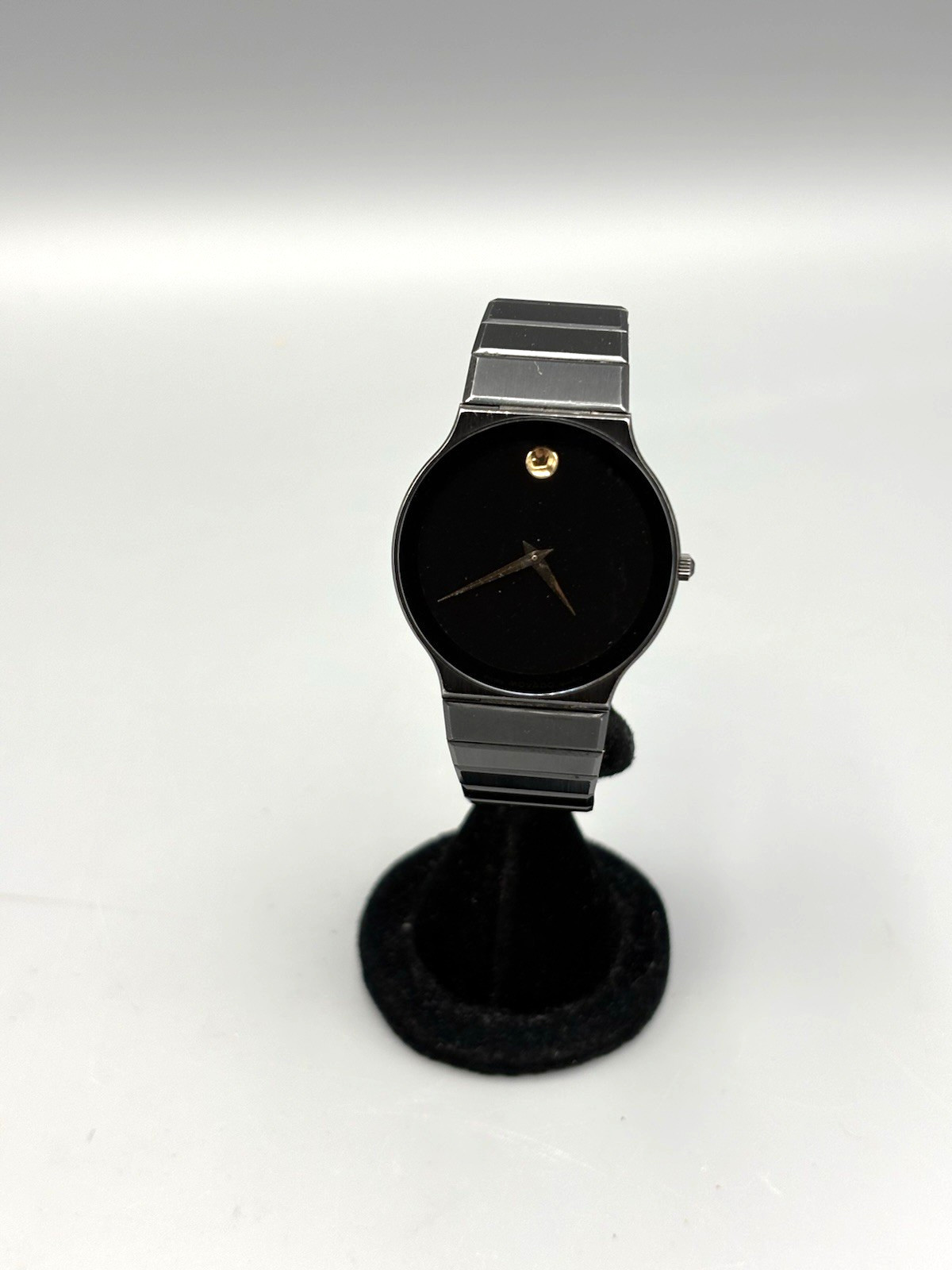 Movado Museum 84-40-880A Lady’s Watch Quartz 32mm *Pre Owned* FREE SHIPPING