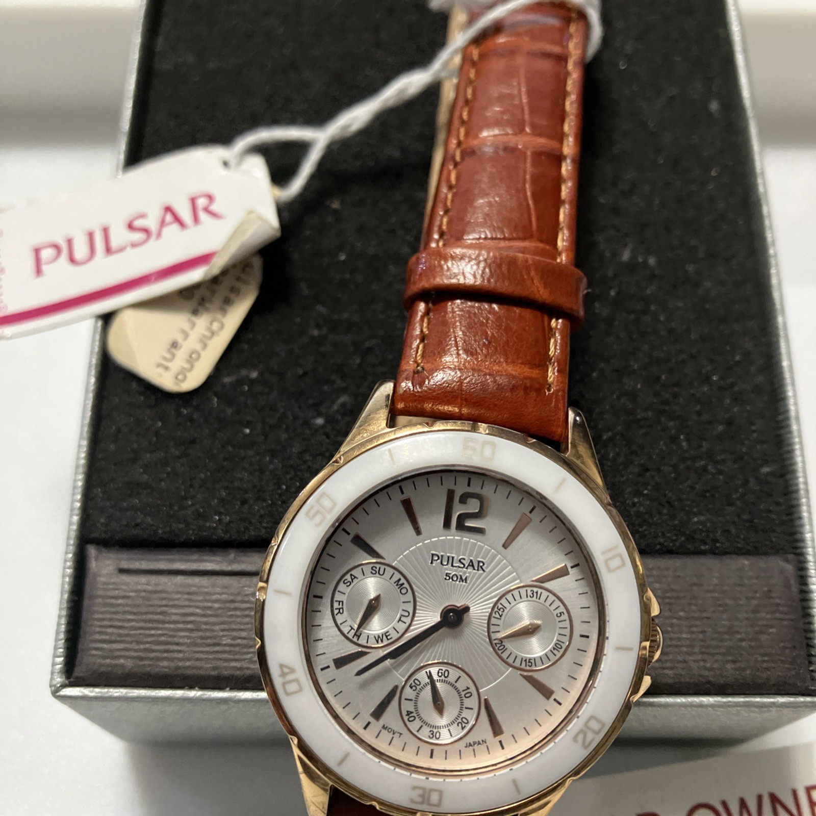 Pulsar Quartz Women’s PP6028 New Battery With Booklet Papers