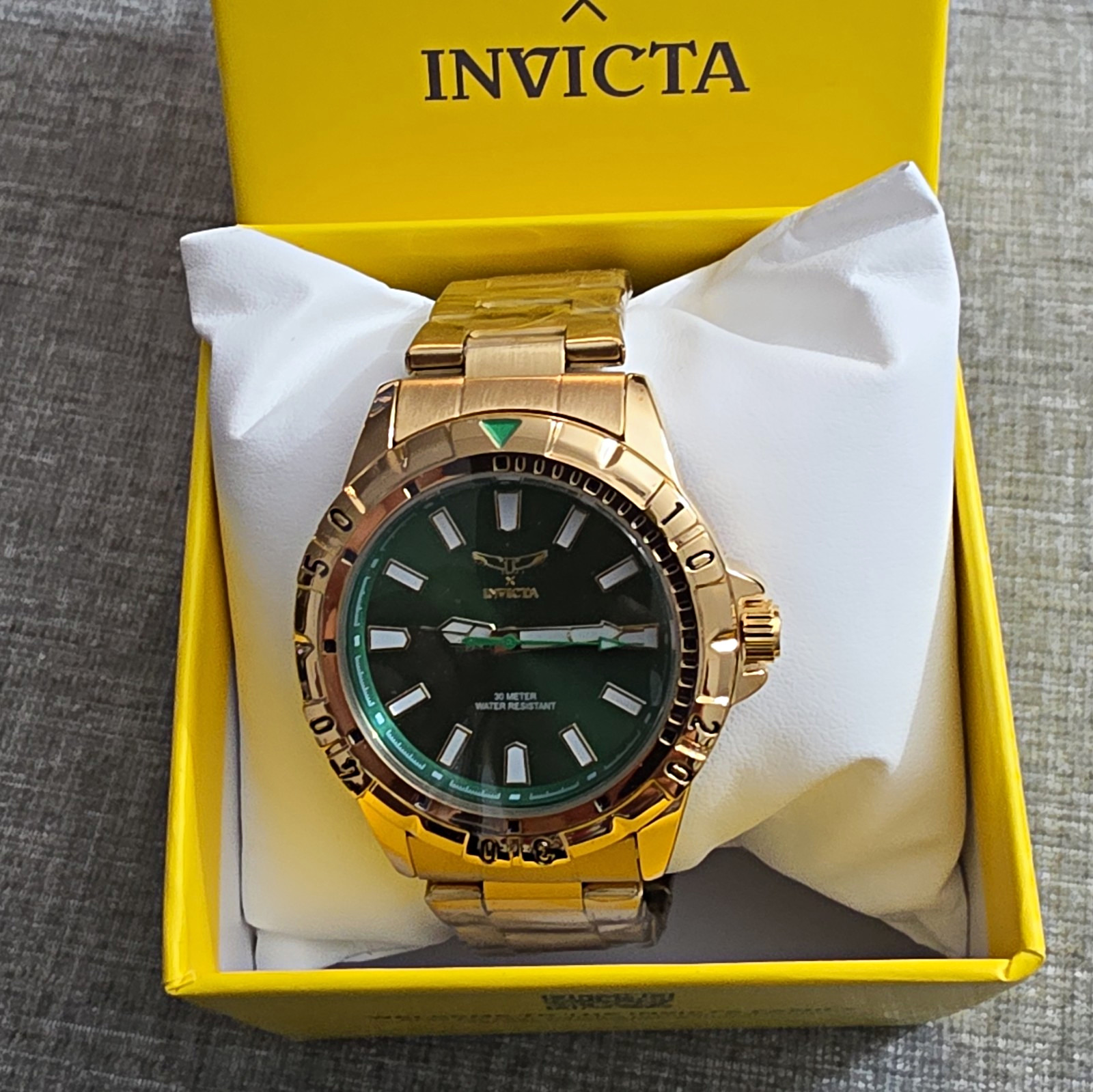 Invicta Men’s specialty I Model 69034 Quartz Watch Green Dial Stainless
