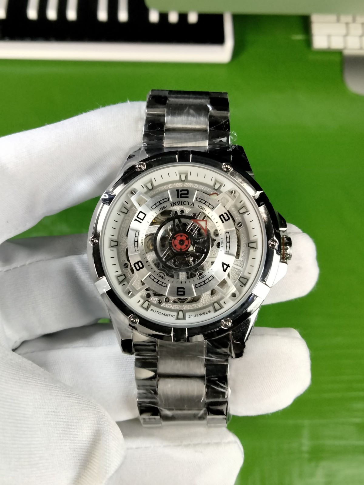 Invicta Racing Inter. Mechanical Automatic Stainless Steel Men’s Watch 21 Jewels