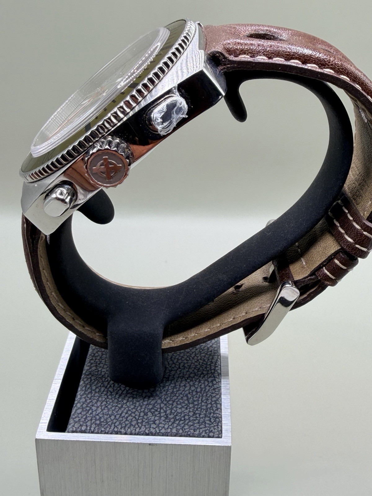 ZODIAC CHRONOGRAPH, SEA DRAGON, Ref. ZO2106,Cal. ETA G10 211, 4J Quartz,Working.