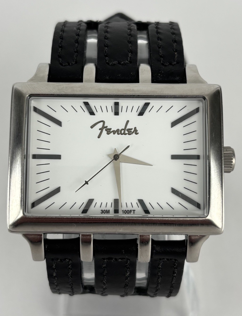 Fender 48mm Silver Tone White Logo Dial Quartz Watch w/Leather Band &New Battery