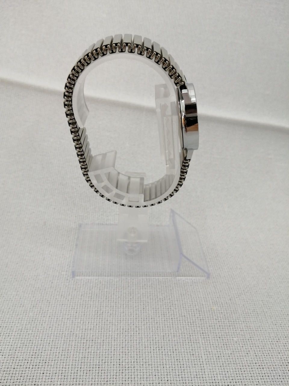 Akteo watch Used