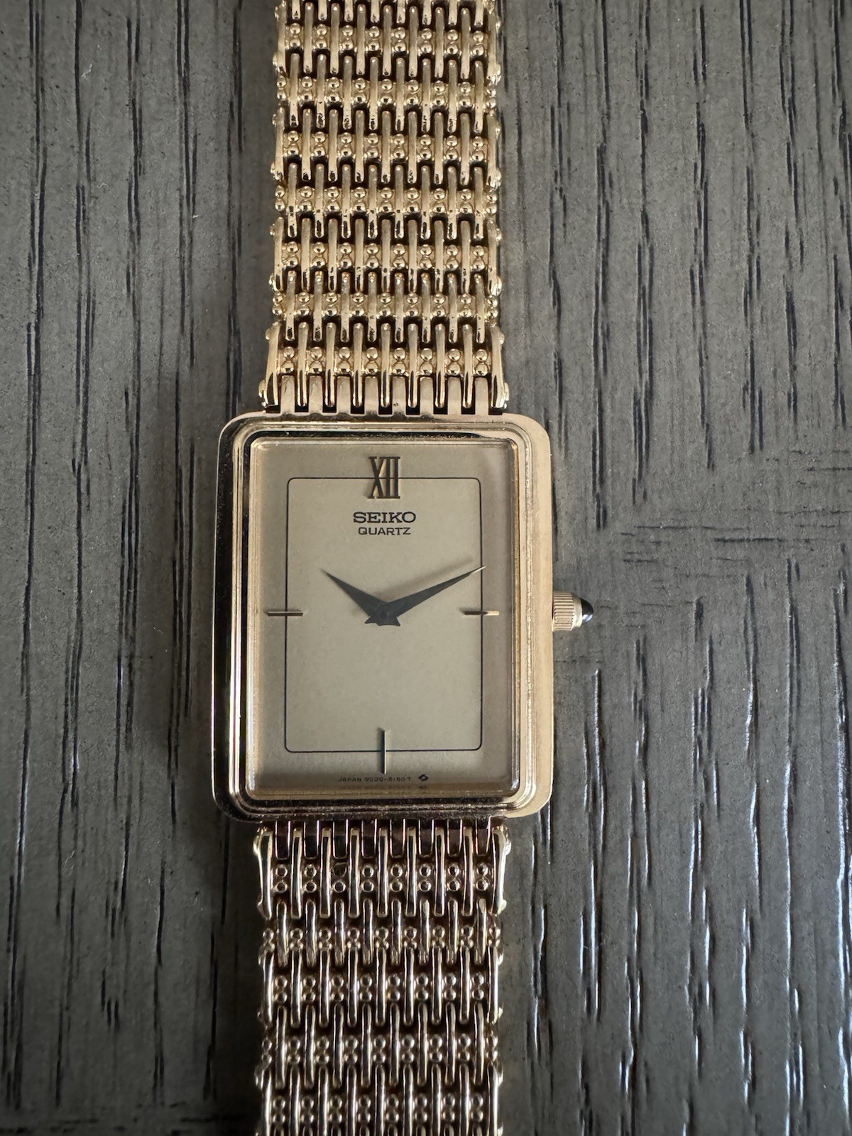 Seiko Quartz Tank Style Dress Watch Gold Tone 9020-5119 Excellent Condition