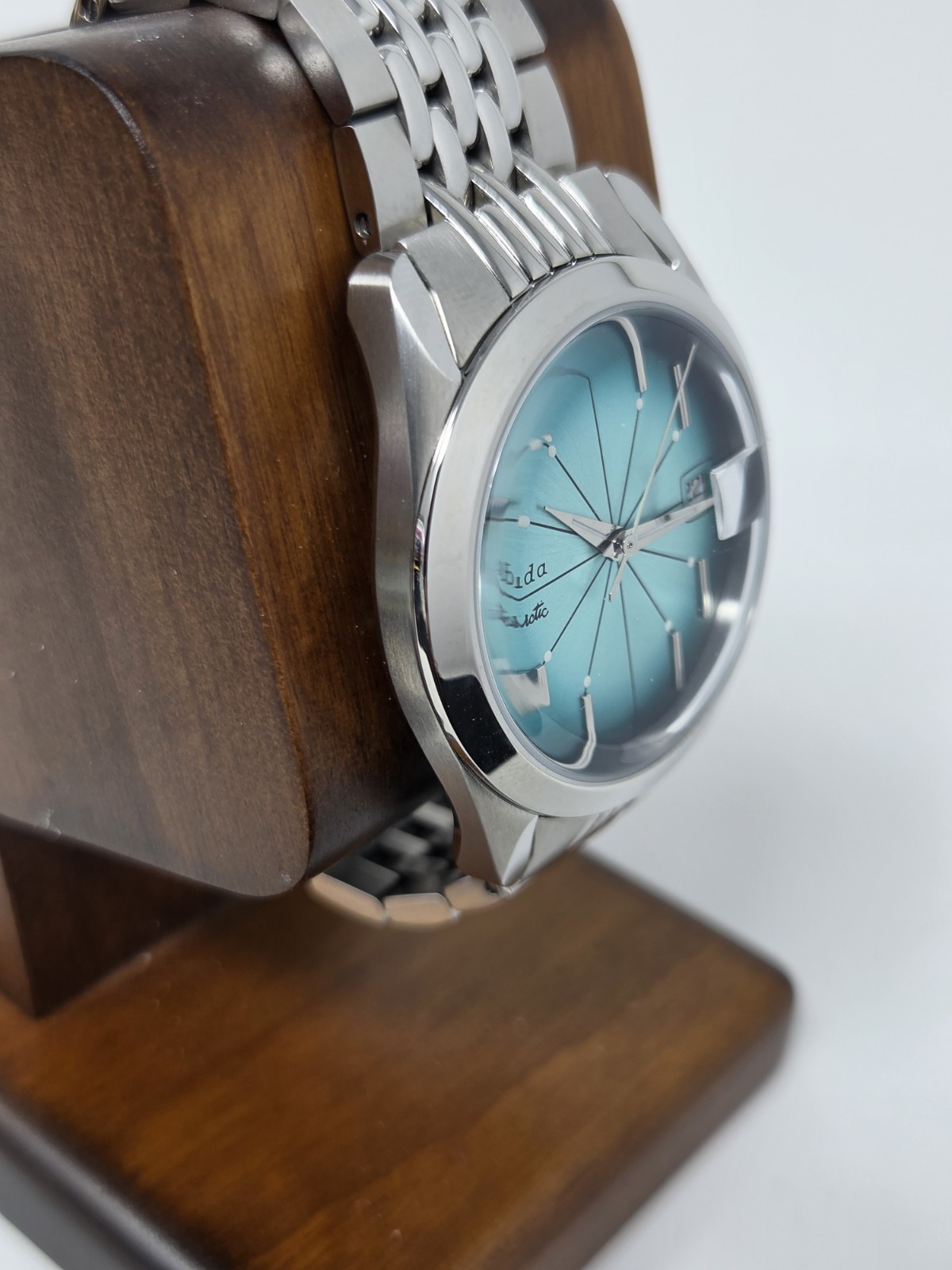 Nivada Grenchen – Antarctic Spider Lagoon Nivada x Ocarat Limited Edition 25 pcs