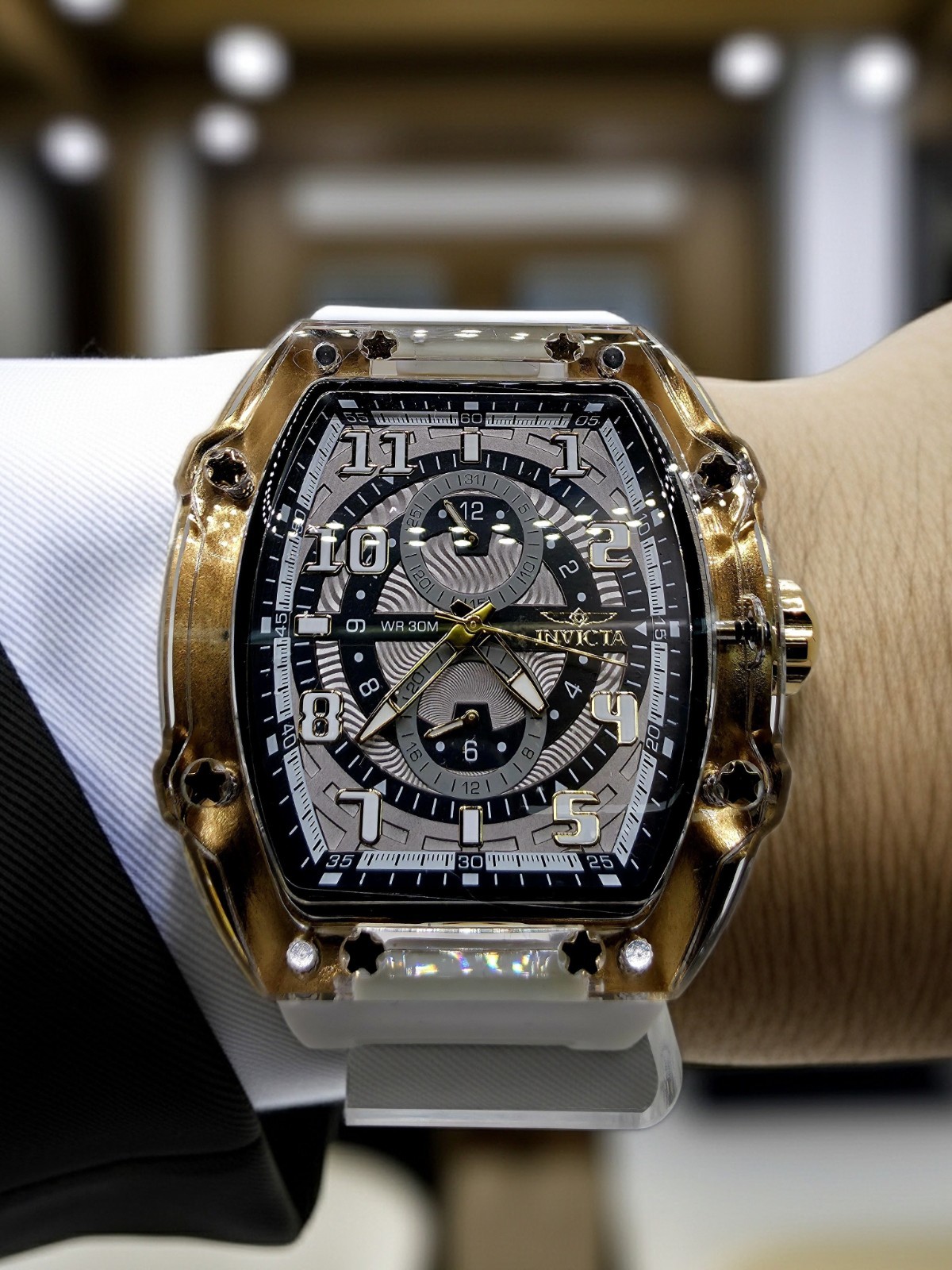 🔥🔥🔥Invicta Racing Cyclone men 48.5mm White gold🔥🔥🔥