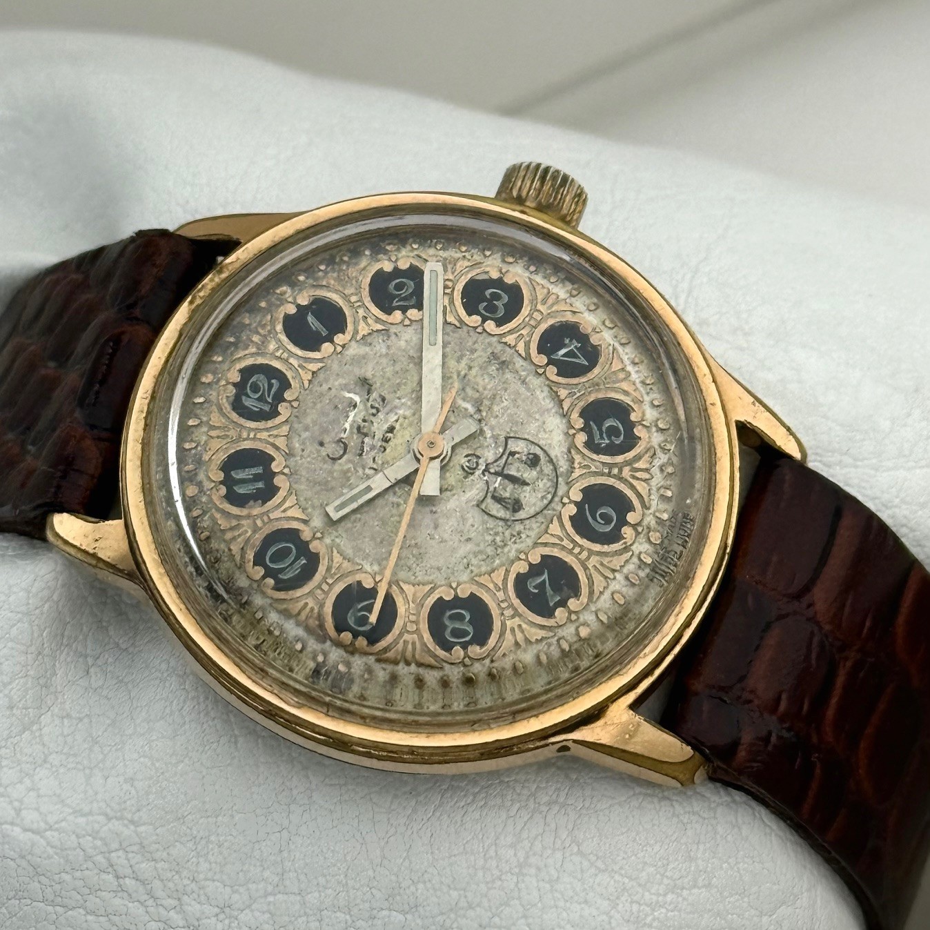 Vintage Wilson De Luxe Arabic Script Dial Sub-Second Manual Mens Watch